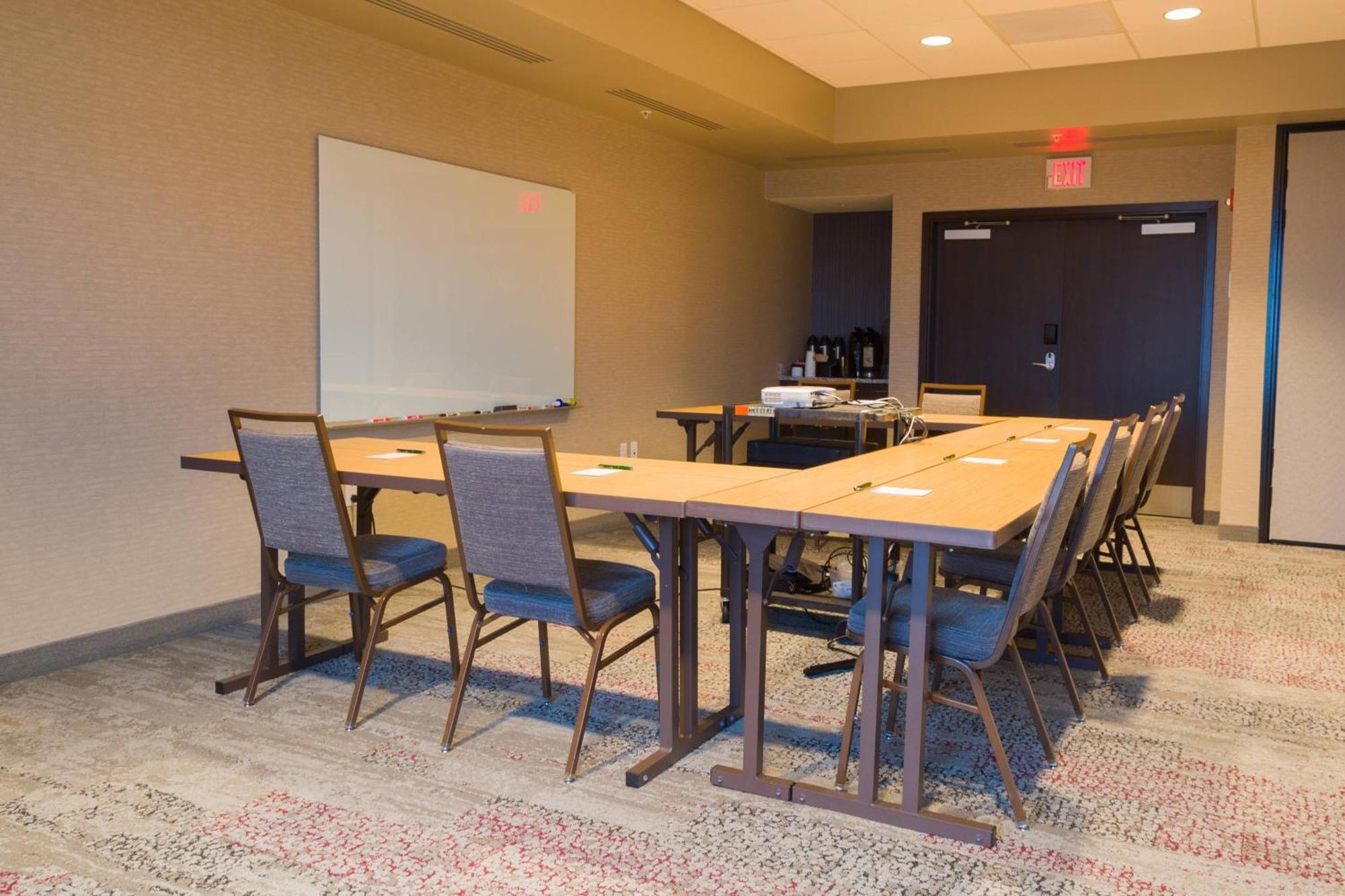Courtyard By Marriott Morgantown Ξενοδοχείο Εξωτερικό φωτογραφία