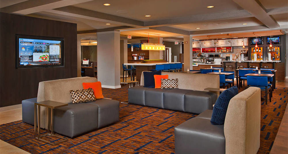 Courtyard By Marriott Morgantown Ξενοδοχείο Εξωτερικό φωτογραφία